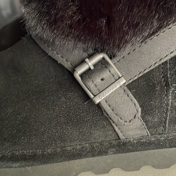 Bearpaw black booties genuine suede and fur worn once. Like new! - Picture 7 of 10